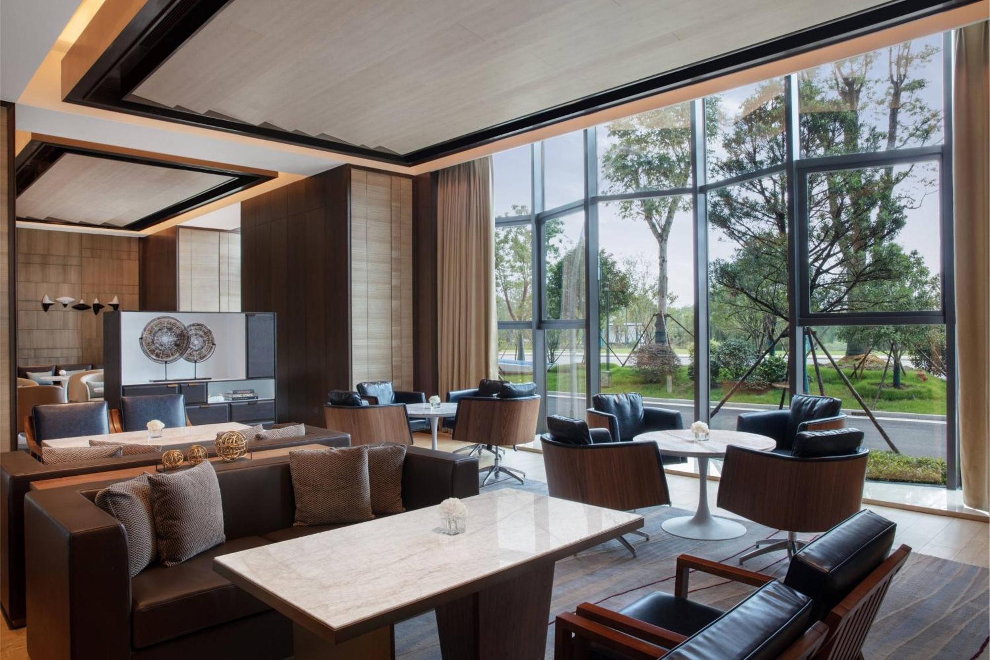 Courtyard By Marriott Jiangsu Taizhou Hotel Екстериор снимка